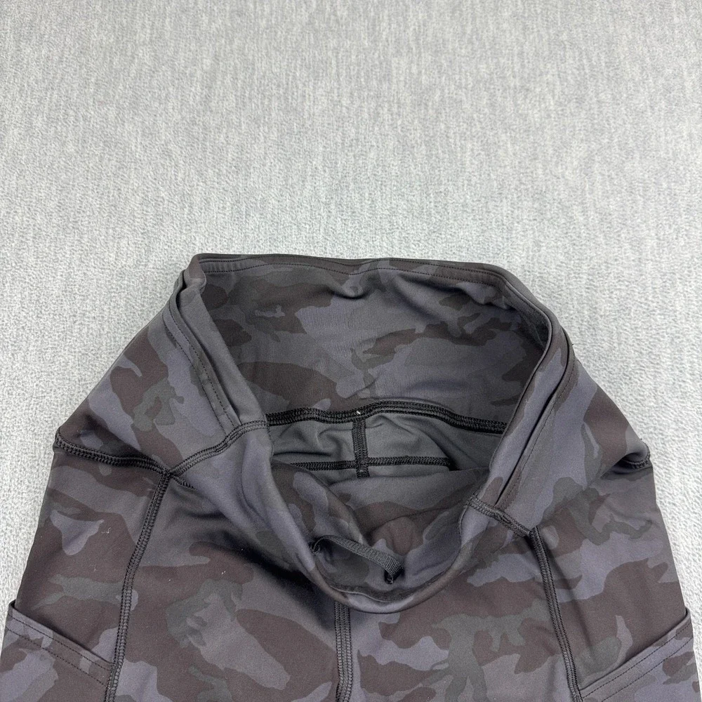Lululemon Leggings Womens 4 Black Camo Fast Free Crop II 19